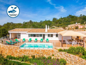 EXCELLENT TRADITIONAL VILLA